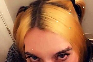 Pretty shemale sucks cock