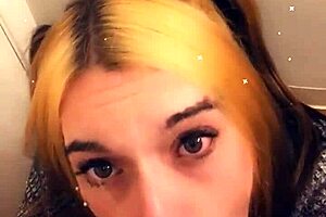 A beautiful trans ladies sex mad desires to suck your cock