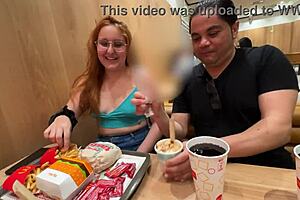 Parei para comer e ela queria fuder - Trix Mendes 😏