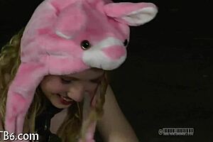 hot whipping on beauty's asshole