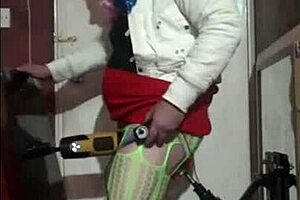 Shy Crossdressing Amateur Describes Detailed Anal Insertion with Dildo and Machine