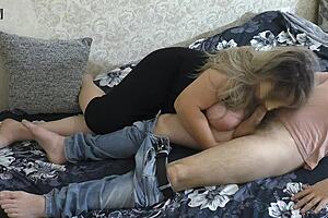 Milf With Big Tits Did A Massage To Get Fucked In The Ass