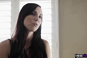 Robby Echo Slurping Aidra Fox's Sweet Clit So Hard