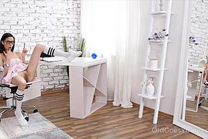 Watch the old man get a blowjob from the young babe!