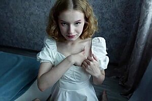 stepsister wanted to borrow something but ended up sucking cock