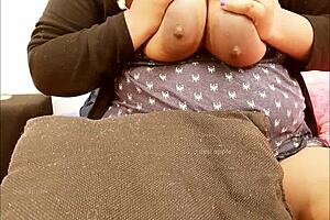 Indian woman showcases her natural figure in a subtle display