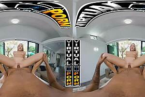 虚拟色情 - 克洛伊卡普里因大黑鸡巴获得快乐结局