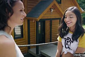 Mysterious hermit watches gf lick pussy!