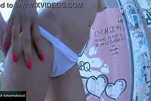 Hey, check out this wonderful brunette girl fucking outdoor! 😍