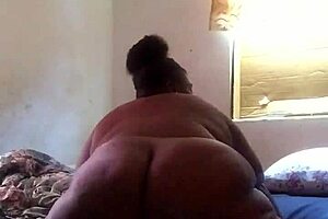 Big booty Miami Dade bus driver on a wild ride.