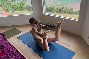 Morning vibes with Felicity Feline doing naked yoga, so hot! 🔥