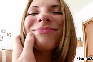 lucy, stief schwester, kriegt ersten fick vom bruder