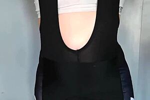 Mexican babe horny after workout