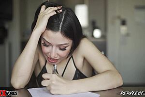 Camila Cano squirts with dildo