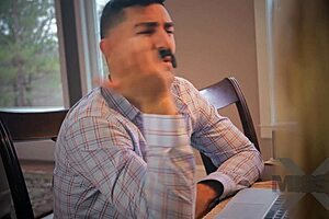 Nadya Nabakova and Brandon Ashton in the contest with cumshot