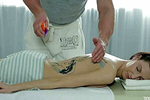 Hot Teen Nixie Deserves a Hot Massage