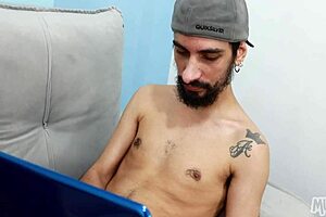 Sentando Nos 23 Centímetros De Piroca Do Meu Amigo