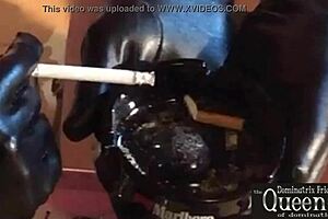 queen dominatrix frida servant bdsm