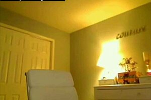 Amateur busty blonde performs her sexy strip tease show