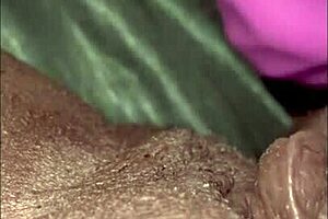 Milaj testing new wand vibrator close up