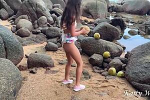 Naked girl pours coconut juice 😍