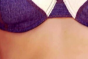 Does chesty beauty Jelena Jensen adore masturbating her big pussy outdoors?