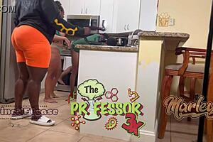 behind the scenes with divine at nftease hipknockerz.com in florida.