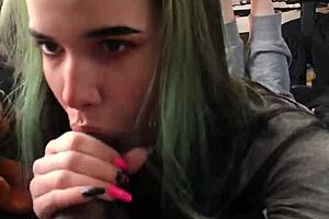 amateur teen blowjob posing 😘