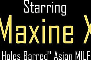 ALEC KNIGHT FILLS MAXINES MOUTH WITH HIS DICK AFTER SHE MASTURBATES!