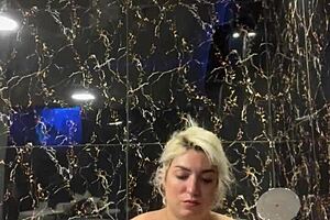 Who wants to join me for a relaxing dip in the jacuzzi today?