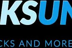 Twinks chat about sucking cocks in panties