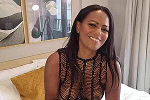 completinha pra voc�s a deliciosa vivi marques j� est� no ar