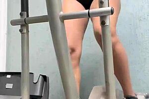 Wow, Look At This Brave One Daring Pussy Licking And Cunilingus In The Gym Voyeur Scene!