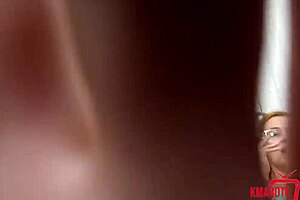 safadinhas brincando com os pés e suas bucetinhas gostosas 😈