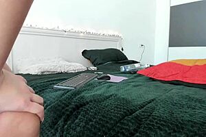 hot teen 18+ bbw with big tits and ass tries first time anal on webcam using dildo