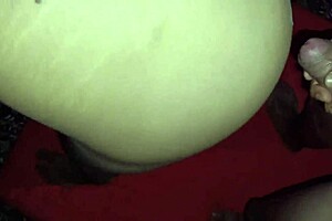 Indian amateur gets a close up view in her boyfriend's hardcore cumshot