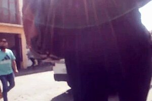 Culonas Callejeras En La Calle