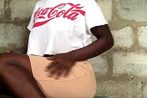 crazybitch shares tips on sitting in short skirts to avoid armpit odor