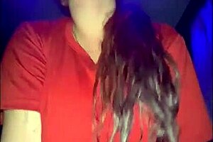 amateur de bebe pelirroja de 18 anos con enormes tetas perfectas