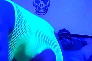 Mandeezy4u2 Teases Cock In POV Couple Scene