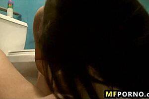 amateur latina fucked in public bathroom calenita 4