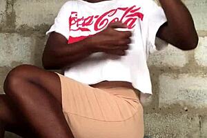 crazybitch shares tips on sitting in short skirts to avoid armpit odor