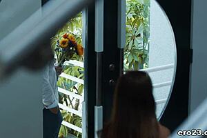 Paige Owens Gets Muff Diving and Blowjob Before Sex