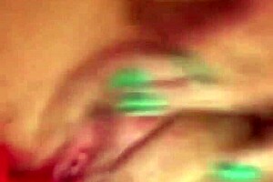 Sexy Amateur Girl Plays With Wet Pussy Using Dildo