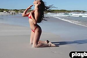 Petite milf model gloria sol shows her beautiful curvy body