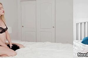 Roommates roleplay leads to deep anal hammering