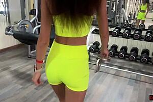 Trainer offers new exercises and fucks katty in gym