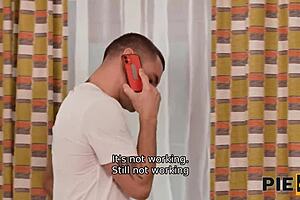 Redhead Girlfriend Gets Creampie In Shaved Pussy