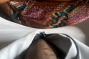 Girlfriend has sexy solo playtime at the office