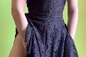 Cute girl masturbating for you - maiskii